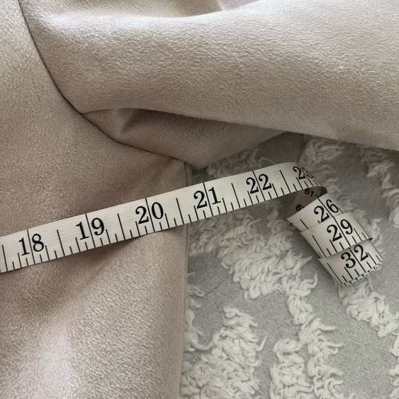 Faux shearling coat - Picture 3 of 9